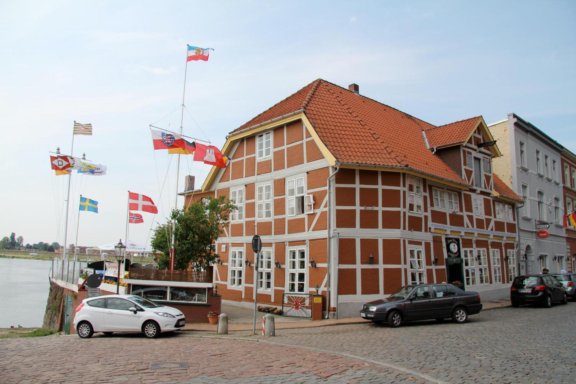 Zum Alten Schifferhaus Lauenburg Exterior foto